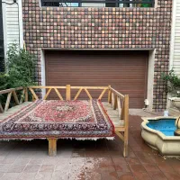تخت چوبی  ساخته شده با چوب روس