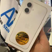 آیفون ۱۷ نرمال