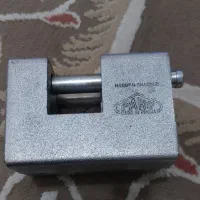 قفل کتابی وآویز