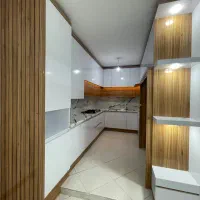 ۸۵ متر/فول امکانات/روبه افتاب/خوش نقشه /رفیعی