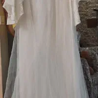 لباس عروس همراه با ژتون