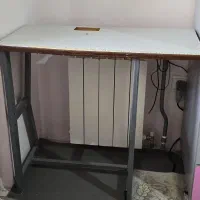 میز چرخ خیاطی