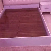 تخت خواب و پاتختی دو نفره