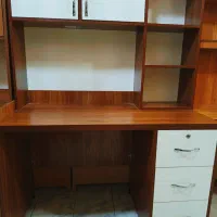 میز تحریر دو رنگ