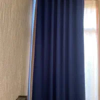 یک جفت پرده پانچ آبی مخمل