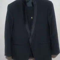 کت شلوار و جلیقه