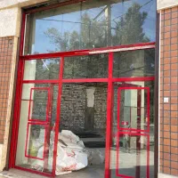 درب و پنجره آلمینیوم/در حد نو/با شیشه سکوریت