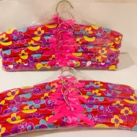 حراج یکسری لوازم دخترونه صورتی وارداتی