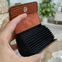 جاکارتی چرم طبیعی گاوی دستدوز