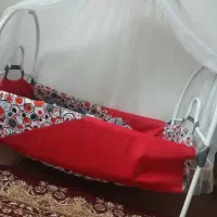 گهواره فلزی ننو