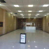 رهن اجاره تعدادی مغازه 100متری و200متری