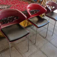 صندلی|صندلی و نیمکت|مهاجران, |دیوار