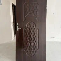 درب اتاق خواب و سرویس بهداشتی و حمام