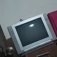 تلویزیون LG ۲۲. اینچ سالم