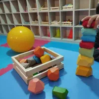 درمانگر کودکان اوتیسم و بیش‌فعال ADHD اتیسم