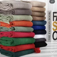 فروش شال و روسری عمده و تک در بازار وکیل