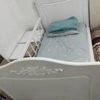 تخت نوجوان نو