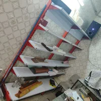 قفسه ایستاده در حد