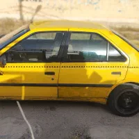 تاکسی درون شهری مدل ۹۰
