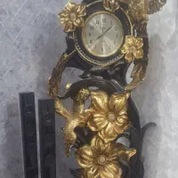 ساعت  ایستاده ومیز تلفن