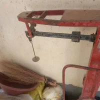 یک دستگاه باسکول یاترازو دقیق