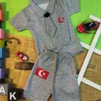لباس بچگانه