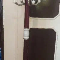 رخت آویز ایستاده