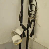 پایه ریلی چراغ سقفی و دیواری  نورپردازی مغازه