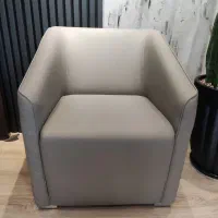 مبل تک نفره
