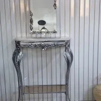 آینه و کنسول