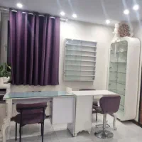 اجاره روزانه صندلی رنگ تخت و غیره سالن  رخ آفرین
