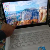 لپتاپ ۱۷ این صفحه لمسی