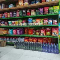 یک صندوقدار خانم