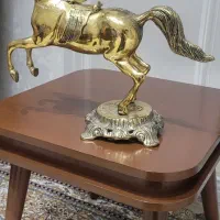 اسب برنز بزرگ سنگین وزن