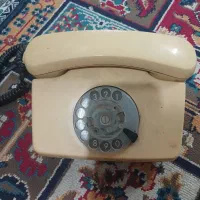 تلفن قدیمی
