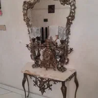 آینه شمعدان و کنسول و ساعت برنجی