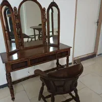 کنسول قدیمی عتیقه میز ارایش انتیک نوستالژی چوبی