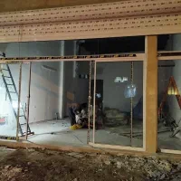 فروش و اجرا شیشه سکوریت ۱۰ میل با شرایط اقساط