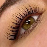 تخفیف ویژه آموزش مژه به مناسبت تولدم