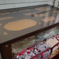 میز شش نفره