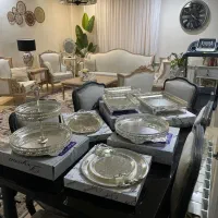 سرویس قابلمه زرشکی کاملا سالم نوو کارتن دارد