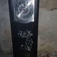 ساعت رومیزی سالم تمیز