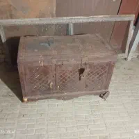 صندوق چوبی قدیمی