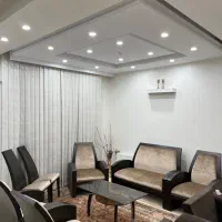 مبل7نفره چوب و پارچه سالم مناسب دفترکار،املاک و...