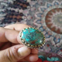 سنگین وزن فیروزه نیشابوری