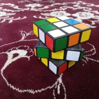 روبیک|اسباببازی|قم, بنیاد|دیوار