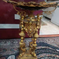میز برنجی