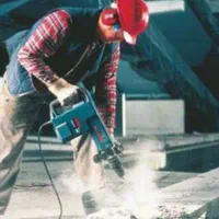 تخریب دیوار وساختمان فولادشهر وزرینشهرونجف آباد