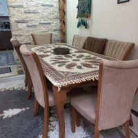 میز ناهارخوری ۸ نفره شیک و سالم
