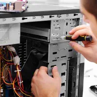 تعمیر و افزایش سرعت کامپیوتر و لپتاپ در محل